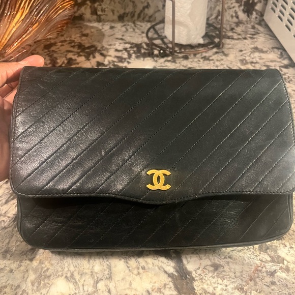 Vintage Chanel Diagonal Flap Bag. - Picture 12 of 16